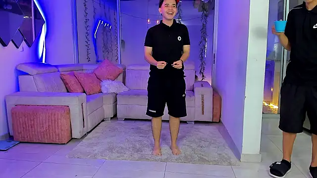 Онлайн чат XXX Houseofwarrios