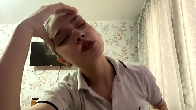 PagedLard Webcam Show