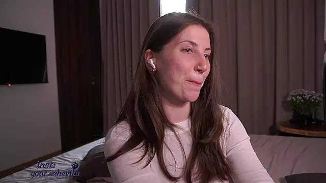 ItsEzheVika: απευθείας συνομιλία ΧΧΧ