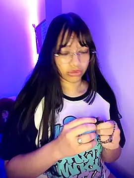 Iwarii – Live XXX-chat