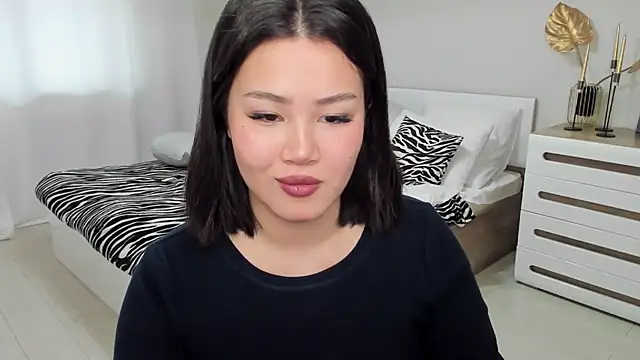 Chatroom XXX en direct de Brunette_Charm