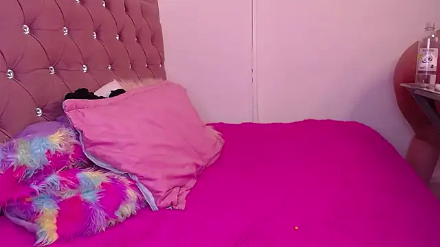 XXX chat uživo modela miafuegolatino