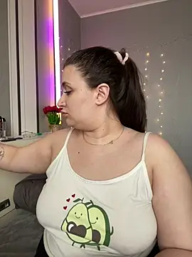 Chat +18 de lipsi_vikki ao vivo