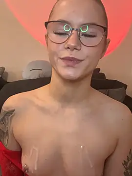 Chat +18 de schwiegermamas_alptraum ao vivo