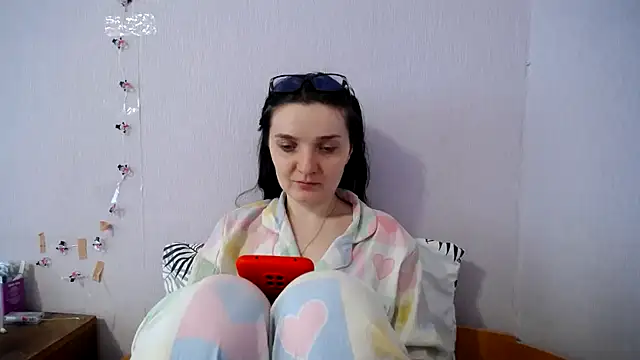 Shiny_gine – Naživo XXX chat