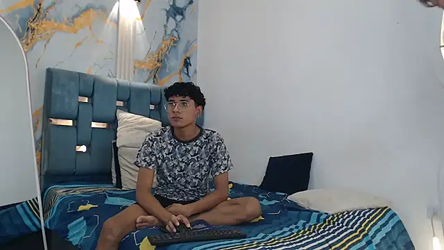 แชท XXX สดของ MAPOLA_GREAT