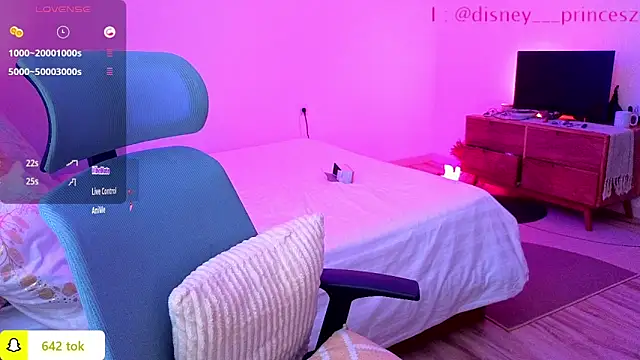 PrincessVS Chat XXX live