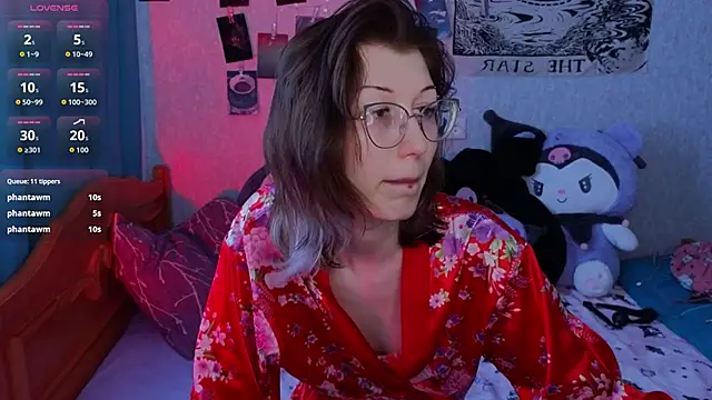 lissaros: онлайн-секс-чат