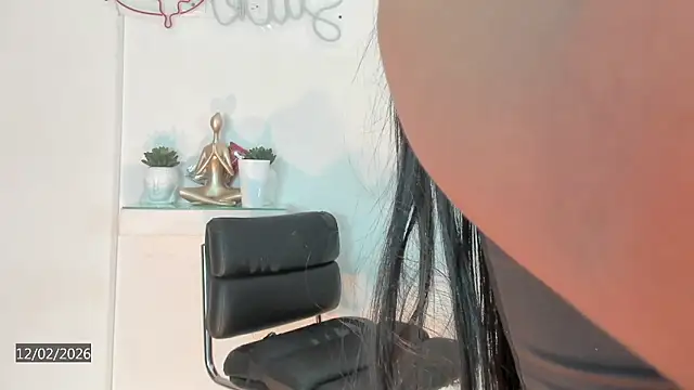 Vicky_Hottman Adlı Modelin Canlı XXX Sohbeti