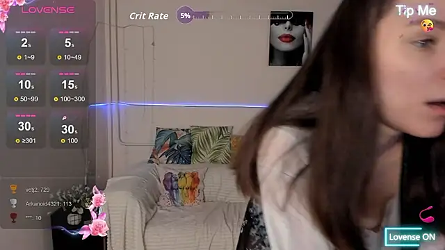 AliceW0ral's Live XXX Chat