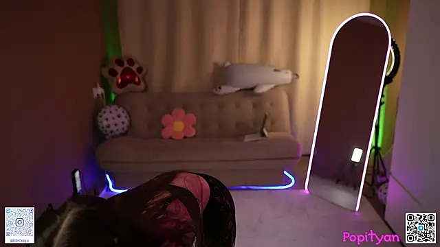 popityan1 Adlı Modelin Canlı XXX Sohbeti