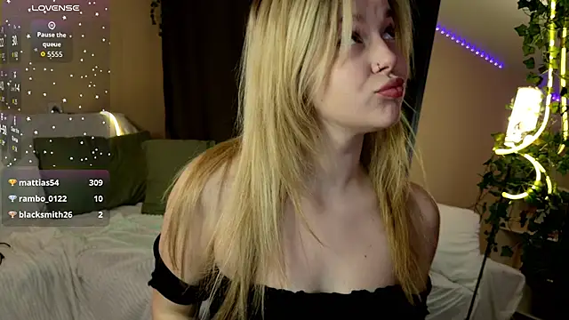 Онлайн чат XXX Mel_Nelson