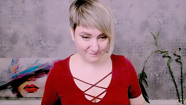 Živý XXX chat Djullia