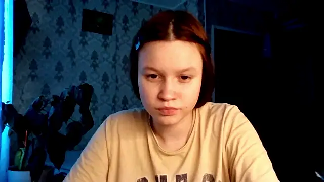 Ammymia: διαδικτυακό σόου στην κάμερα