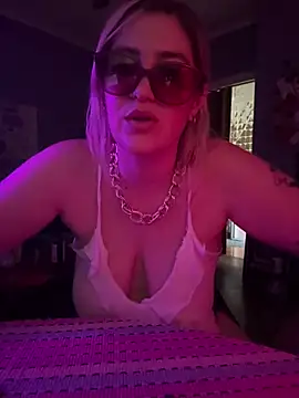 Chat +18 de Granlady7 ao vivo