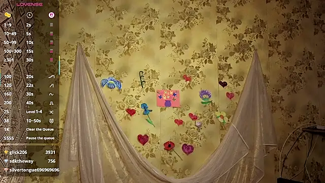 Živý XXX chat QutieDaSweet