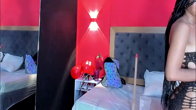 Chat XXX ao vivo de YayaHilton