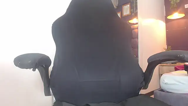 Chat XXX ao vivo de JackyHotBlack