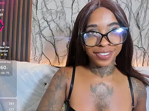 แชท XXX สดของ Pauline_Fox