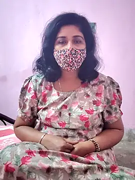 Show modela full-xxx69 na web-kameri