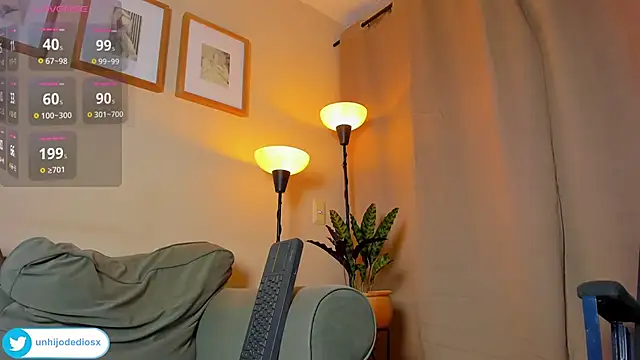 Chat +18 de Ackerman_Eren_ ao vivo