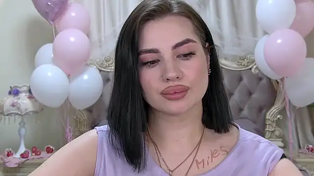 AdrianaTorres Live XXX-Chat