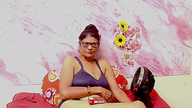 IndianAllure Live XXX-Chat