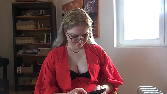 MistressMarlena's Live XXX Chat