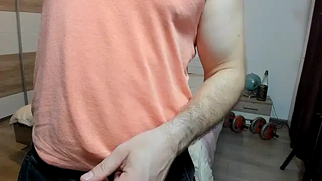 Онлайн чат XXX RobbyShawz