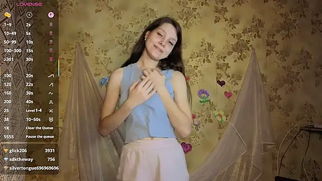 QutieDaSweetのライブXXXチャット