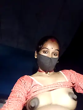 Nandani-758 live XXX chat