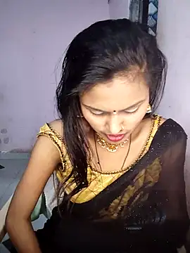 Pokazy przed kamerką – Khatta_Meeth