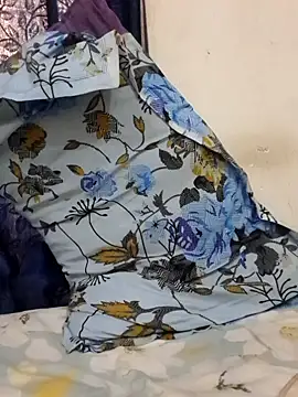 Show de webcam de Reshmi_vanaras_1