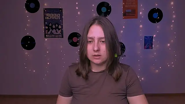 Онлайн чат XXX kora_cosmo