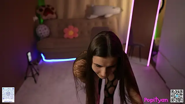 popityan1 Adlı Modelin Canlı XXX Sohbeti