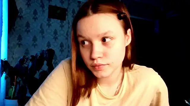 Ammymia: онлайн-секс-чат