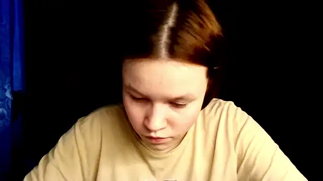 Ammymia Adlı Modelin Canlı XXX Sohbeti