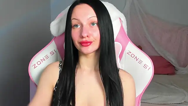 NaomiBlakes Adlı Modelin Canlı XXX Sohbeti