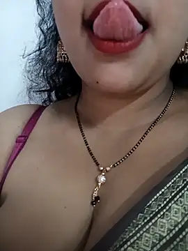 Nyra-23 Pertunjukan Webcam