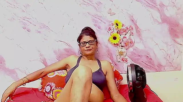 IndianAllure 即時 XXX 聊天