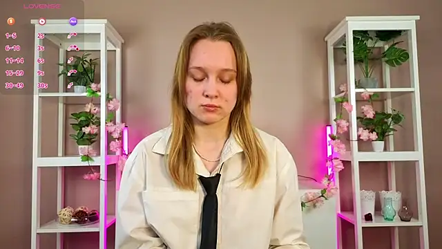 VanessaLightDiamond: онлайн-секс-чат