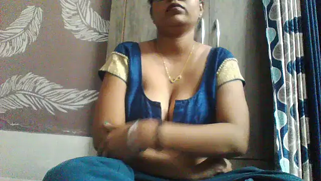 shalini_fire 现场XXX聊天