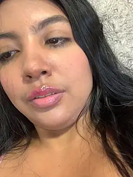 Chatroom XXX en direct de nicole_fisherr