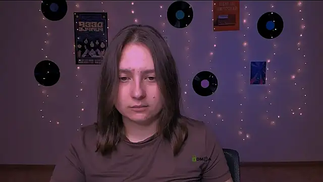 kora_cosmo élő XXX-chatje