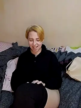 Gussie_Bridie Live XXX-chat