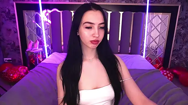 WildKittenX_'s Live XXX Chat