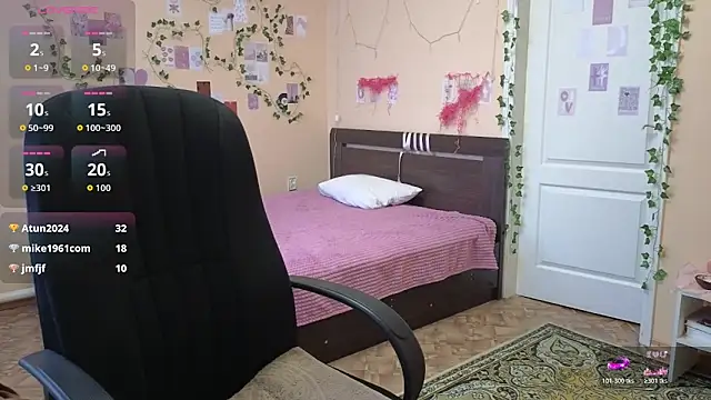 Lia_Tito élő XXX-chatje