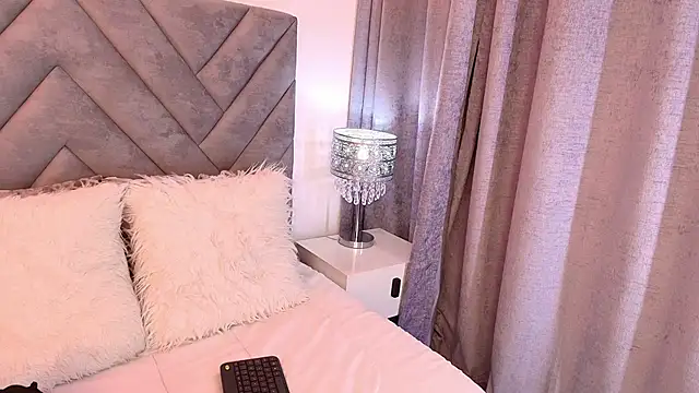 sara_owens7 即時 XXX 聊天