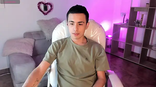 Nyko_ds – Naživo XXX chat