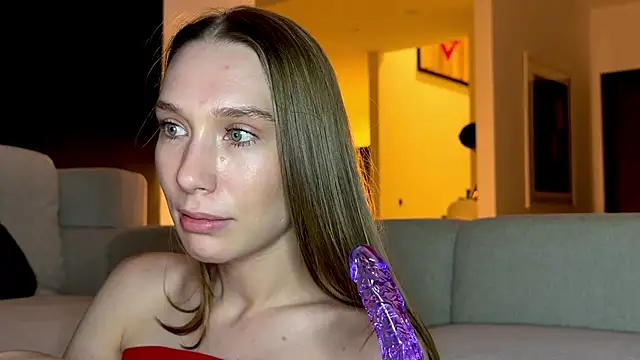 Онлайн чат XXX Linaspicee